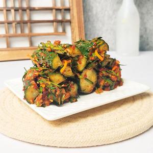 통영할매 30년김치 갓담은 오이소박이 1+1kg 총2kg