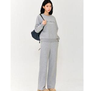 체이스컬트 HC09 여성 레터링 맨투맨+와이드 팬츠 상하세트  EERG5163B0B+E