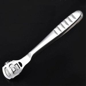 각질 제거기 발각질 관리 굳은살 발바닥 스크래퍼 발관리 보습기