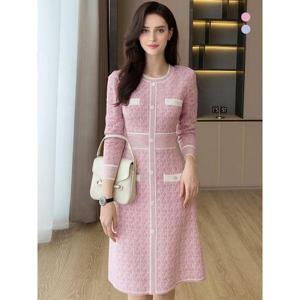 [비바로그]쥬엔 버튼 포인트 니트 원피스