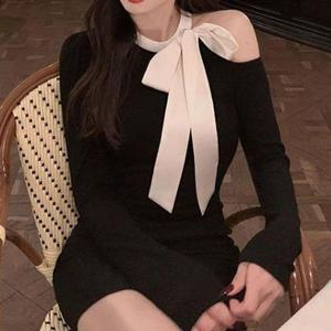 [셀러허브_여성트랜드패션]ONM 리본 포인트 오프숄더 슬림핏 미니원피스 러블리룩