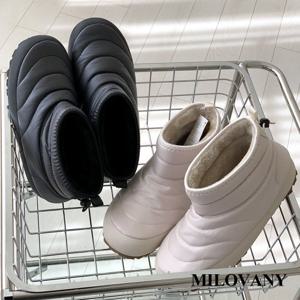 [밀로바니] 미켈리 소프트 퀼팅 패딩 퍼안감 밴딩 쿠션 키높이 숏 앵클부츠 실내화  방한화 4cm