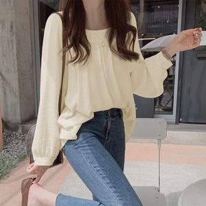 블라우스 브라우스 셔츠 남방 여성 편한 긴팔 스퀘어넥 챠르르 여성스런 셔링