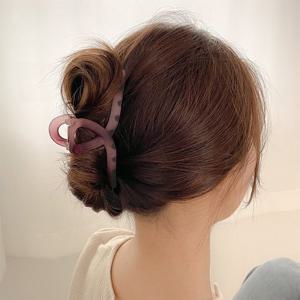 여자 그라데이션 심플 꼬임 머리핀 헤어 집게핀