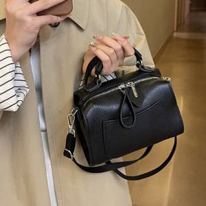 [달라보여]소가죽 체리터 크로스백 a03902