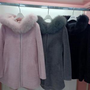 Latium HC06 폭스후드 집업 A리인 점퍼형 하프길이 양모코트  T2554ct01