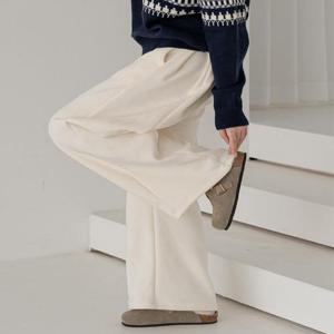 [카라]KARRA 도톰웜기모핀턱와이드팬츠_A5W0463