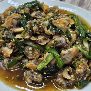 매콤짭잘 청양부추새꼬막장 400g x 1통