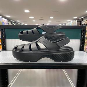 [크록스] 스톰프 피셔맨 샌들  209938-001 블랙