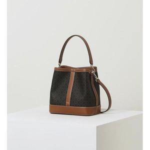 갤러리아_DCBA2F868W3 닥스 브라운 바넷 DD패턴 가죽배색 스몰 버킷백