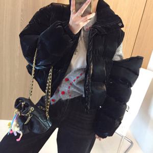 아이미마인 / 세퍼레이트 하이넥 루즈핏 광택 유광 숏 조끼 베스트 패딩점퍼 (2color)