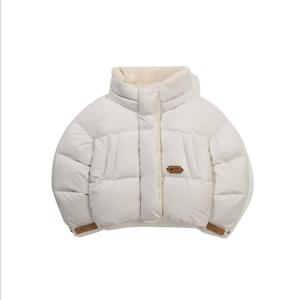 코닥어패럴 브라우니 숏 다운 자켓 우먼 IVORY K5422LDJ92IVR