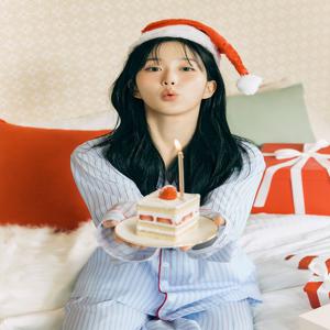 [해원 PICK] 실크핏 클로에 긴팔 커플 잠옷 세트