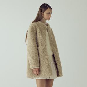 나이스클랍 하이넥 인조 무스탕 X256PWFA50