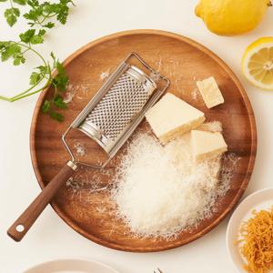 웜우드 핸들 치즈 그라인더_곡선형_25CM