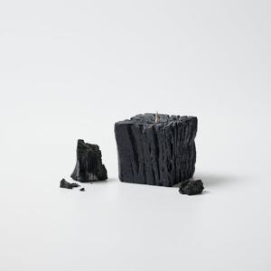 한국의 향 자주 숯 캔들 180g