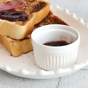 화이트 미니 소스볼 스트라이프 볼