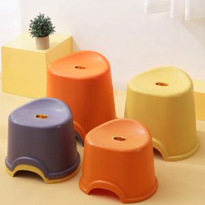 스툴 미니 예쁜 의자 보조 바닥 화장대 욕실 사우나 목용탕 서브  의자 2size