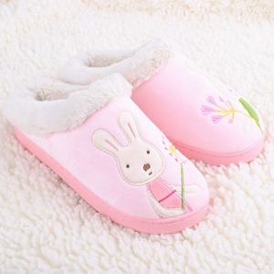 르슈크레 보아 방한슬리퍼 핑크토끼 캐릭터 털실내화 방한화 겨울 거실화 사무실슬리퍼