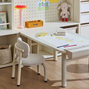 샘키즈 키즈테이블 스퀘어형+등받이 의자+낮은 멀티장 타공판형 세트