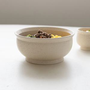 포갠 들깨 떡국그릇 비빔밥 그릇 우동기 라면기