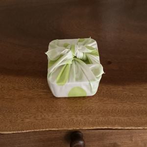 포도향과 보자기