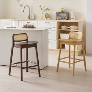 [리퍼] 라탄 원목 바 의자