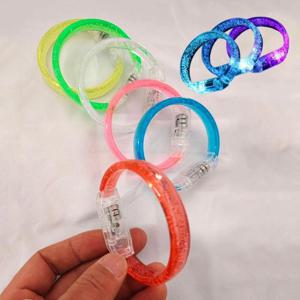 행사 단체 파티 불빛 이벤트 LED 플래시 컬러풀 와이드 뱅글 팔찌