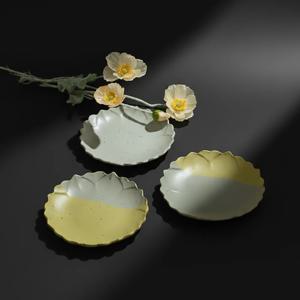 핸드메이드 노란 연꽃 도자기 접시 3종 빈티지 감성 식기 플레이트