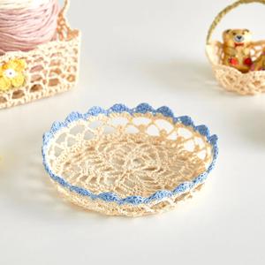 L 크로쉐 작은 원형트레이 하늘