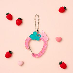 스크래빗 딸기 카라비너 핑크