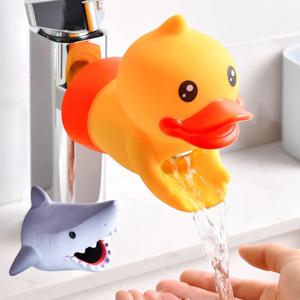 욕실 세면대 손씻기 교육 수도꼭지 연장 커버 귀여운 상어 오리 연장탭