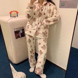 곰돌이 딸기 카라넥 극세사잠옷 수면잠옷 여성 파자마 홈웨어 상하세트 겨울잠옷 기모