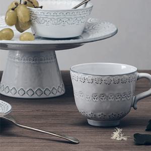 보르달로 핀헤이로 플로라 티컵 350ml