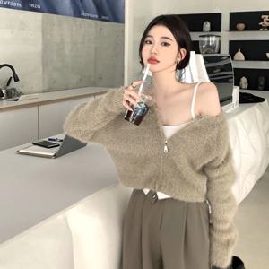 루즈핏 밍크 페이크 퍼 여성 앙고라 크롭 가디건 3컬러