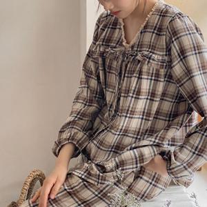 J'eu 브레드 타탄체크 커플 파자마 잠옷 세트 Woman, 2color