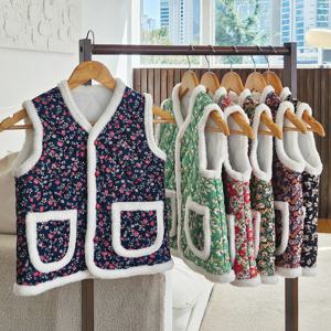 주니어 플라워 누빔 김장조끼 꽃무늬 패턴 캠핑 레트로 겨울 아동