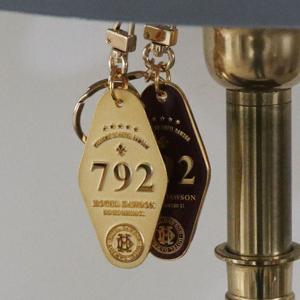 체크인 키링 2컬러 포인트 키홀더