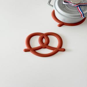 프레첼 냄비받침 실리콘냄비받침대 열탕소독