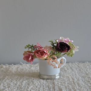 미니 조화 꽃다발 작은방 꾸미기 테이블 데코 상차림