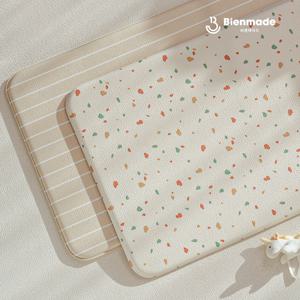 디어 기저귀갈이대 매트 PVC 쿠션 엠보 말랑 쫀득 촉감 베베테라