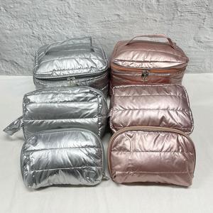 멀티폼누빔파우치 대용량 다용도 수납 위생용품 퀼팅