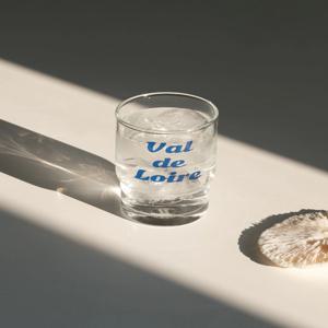 쌓아 보관할 수 있는 홈카페 레터링 디자인 유리컵 245ml