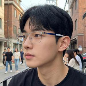 LUXEYE 명품 안경 긱시크 무테 뿔테 안경테 FZ8369