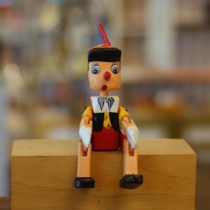 앉아있는 피노키오 관절인형 20cm