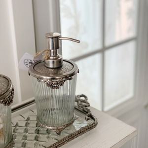 오셀로 디스펜서