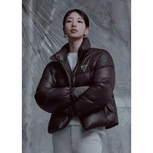 게스 MP4W9891 남녀공용 베이직 푸퍼