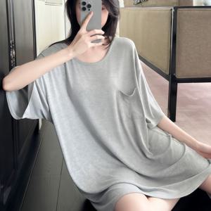 TEMU 여성용 오버사이즈 라운드넥 나이트가운 - 솔리드 블랙 롱슬리브 파자마 드레스, 세탁기 사용 가능 & 통기성 원단, 우아한 여성용 수면복, 봄/여름 라운지 드레스, 데이-투-나이트 다용도 아웃핏, 편안한 캐주얼부터 포멀웨어까지, 홈웨어 또는 외출용 루즈핏, 부드러운 질감, 디자인, 아시아 사이즈 제공|여름원피스|여름잠옷