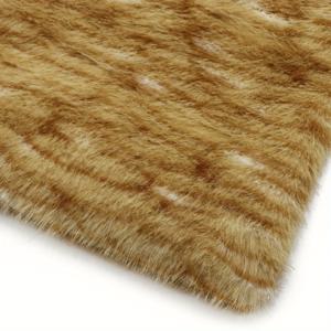 TEMU 고양이 무늬 인조 퍼 원단 1개 - 62.99x19.68인치(160x50cm) 100% 폴리에스터 논스트레치 고밀도 DIY 공예용 패브릭, 부드러운 플러시 질감과 리얼한 털 같은 느낌, 손세탁 전용 프리컷, 홈 데코 및 애완동물 액세서리, 수제 소재, 재봉용