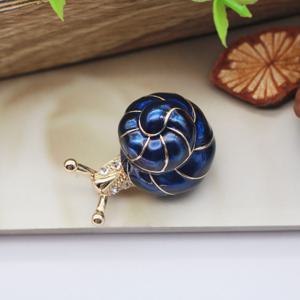 TEMU 빈티지 에나멜 달팽이 브로치 - 귀여운 만화 동물 주얼리, 골든톤 스파이럴 패턴, 여성용 에나멜 핀, 캐주얼 & 포멀한 의상에 어울리는 독특한 패션 액세서리 선물, 달팽이 선물, 정교한 디자인, 섬세한 장식공예, 여성 액세서리